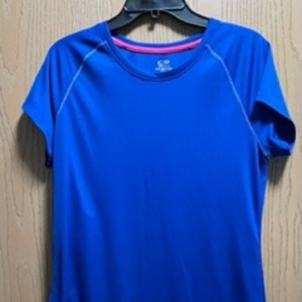 4/$25 Women’s Tees